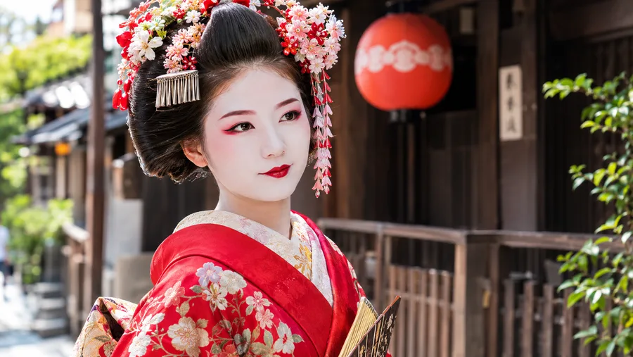 ¿Las geishas aún existen? Cultura, reglas e historia de las geishas modernas